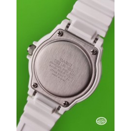 ساعت مچی کاسیو اورجینال زنانه اسپرت سفید-Original CASIO japan