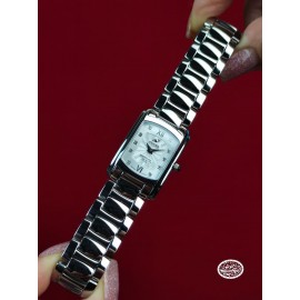 ساعت انیکار زنانه اورجینال در گالری واچ کالکشن original ENICAR swiss