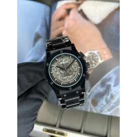 رنگبندی ساعت هوبلو مردانه بند فلزی کرونوگراف در گالری واچ کالکشن HUBLOT