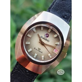 فروش ساعت کلکسیونی رادو اتوماتیک با قاب ضد خش سوئیسی اصل در گالری واچ کالکشن vintage RADO swiss